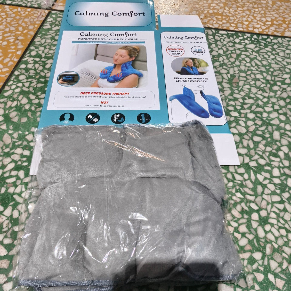 VARENI Cozy Neck & Shoulder Heat Wrap